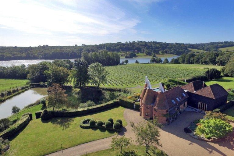 40488 DR 077Large 768x512